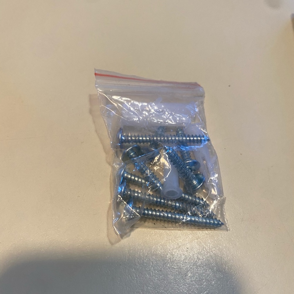 L shaped support bracket - Picture 4 of 4